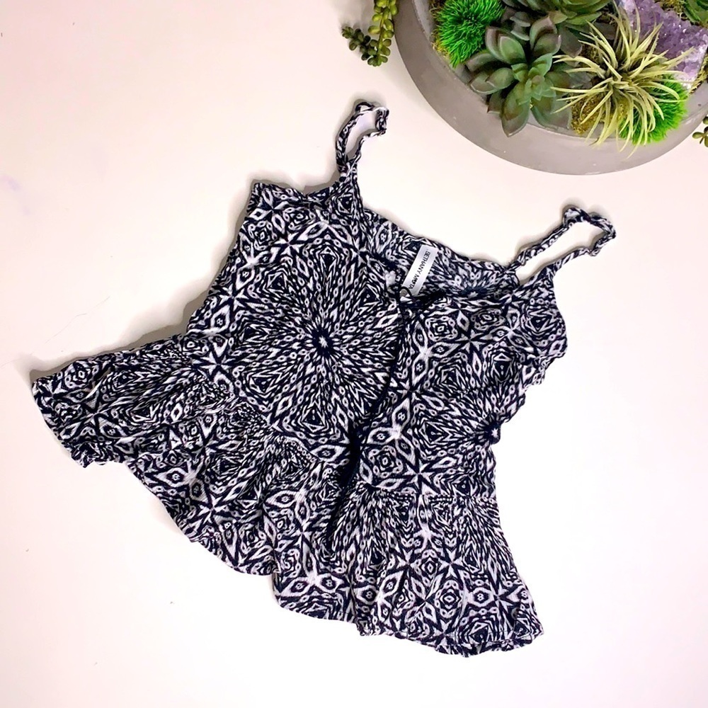 Bethany Mota Black and white psychedelic tank tap small